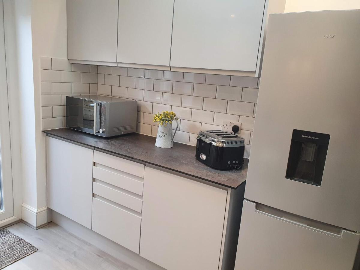 Victoria House - 3 Bedrooms, 3 Bathrooms By Cliftonvalley Apartments 브리스틀 외부 사진